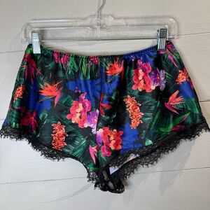 Victoria's Secret Women's Floral Satin Lace Trim Sleep Shorts Size Small